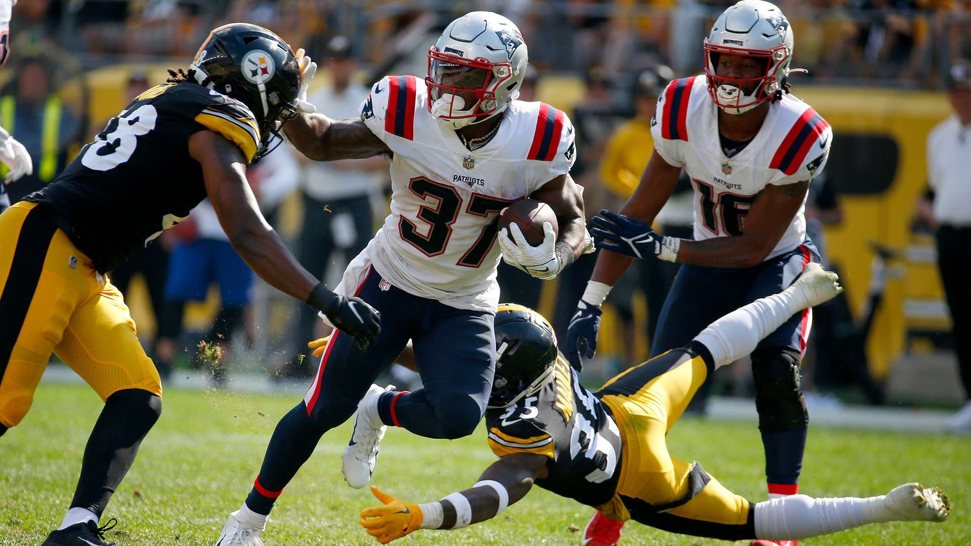 年轻球员往 年轻球员往